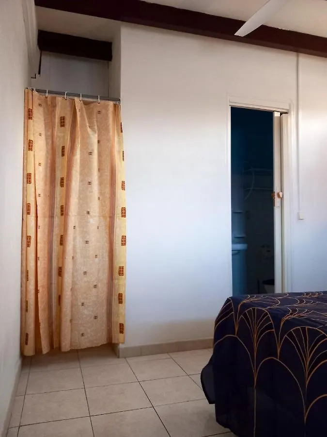 Apartment Appartement Charmant Au Vauclin Avec Balcon Et Vue Sur Jardin 35 M² Le Vauclin