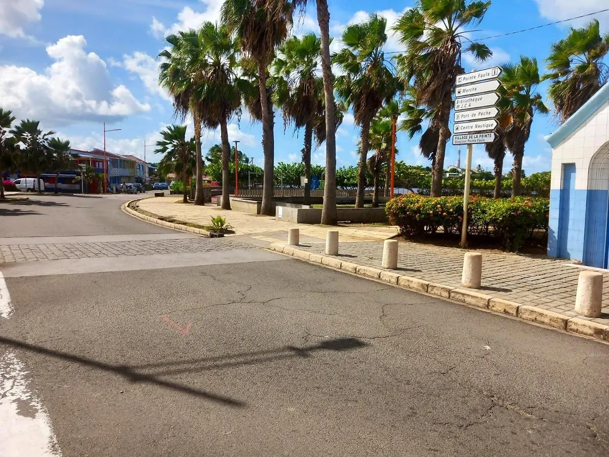 Appartement Charmant Au Vauclin Avec Balcon Et Vue Sur Jardin 35 M² Le Vauclin Martinique